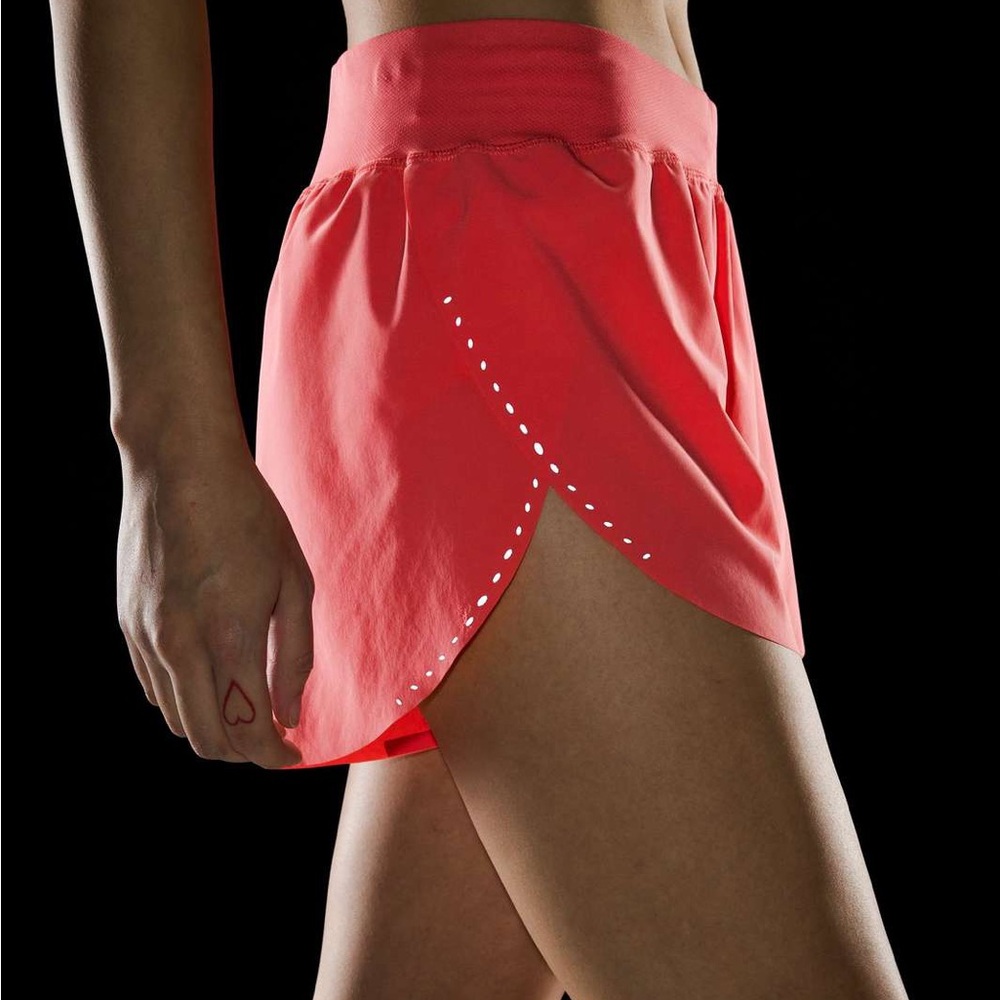 Lululemon Find Your Pace 3’ High Rise Race Shorts